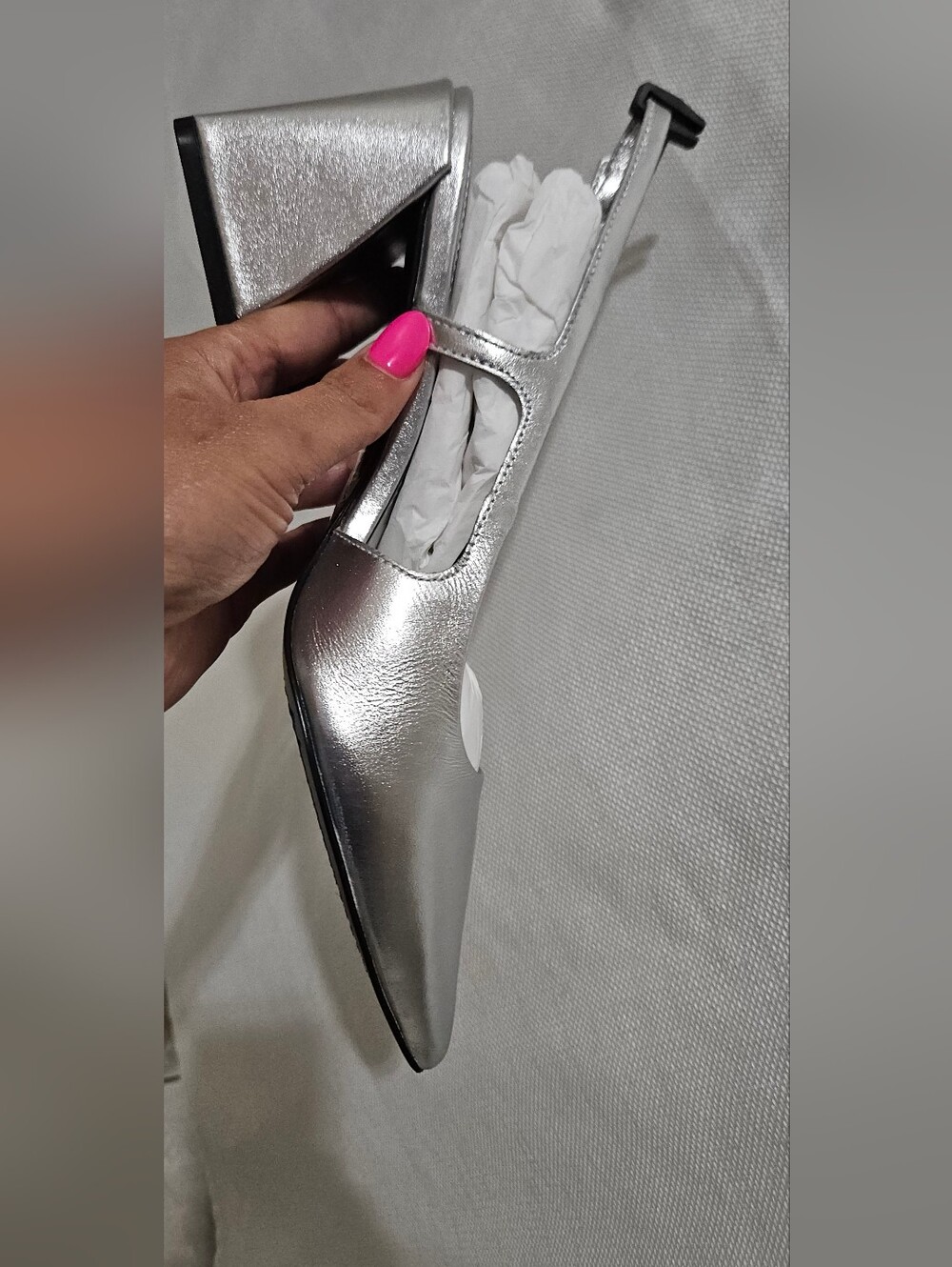 Vince Camuto Sindree Pump Silver Slingback Sz 8 - Picture 8 of 13